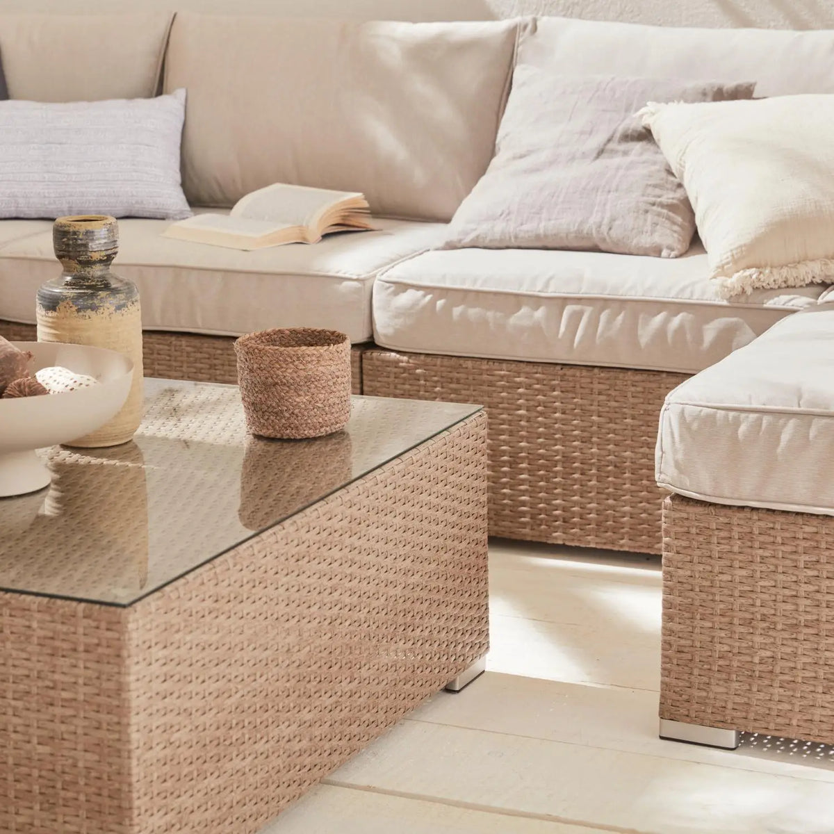 Conjunto de Jardim em Resina Trançada 12-14 Lugares TRIPOLI